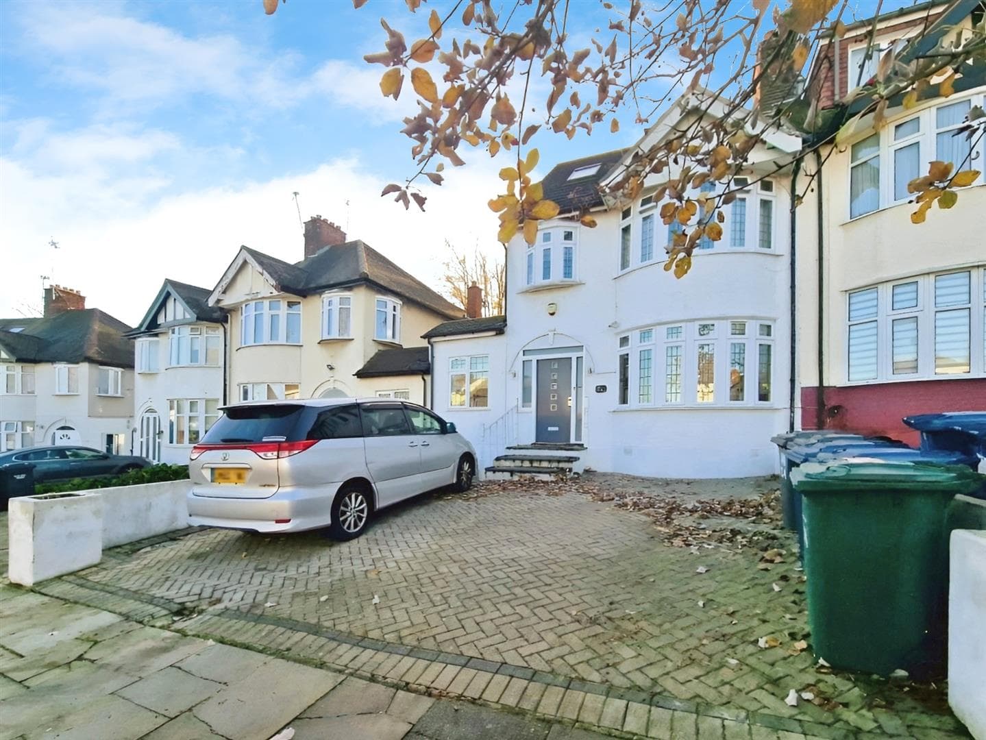 Tenterden Drive, London, London, NW4 1ED