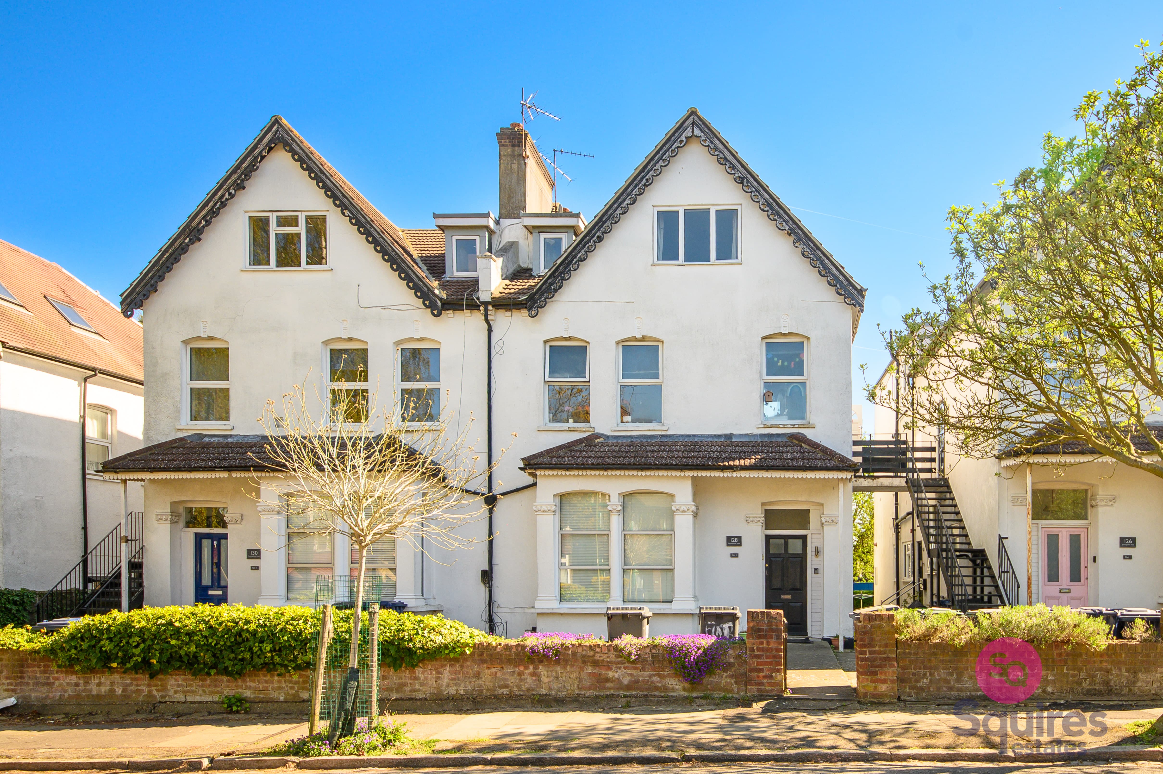 Sunningfields Road, London, NW4