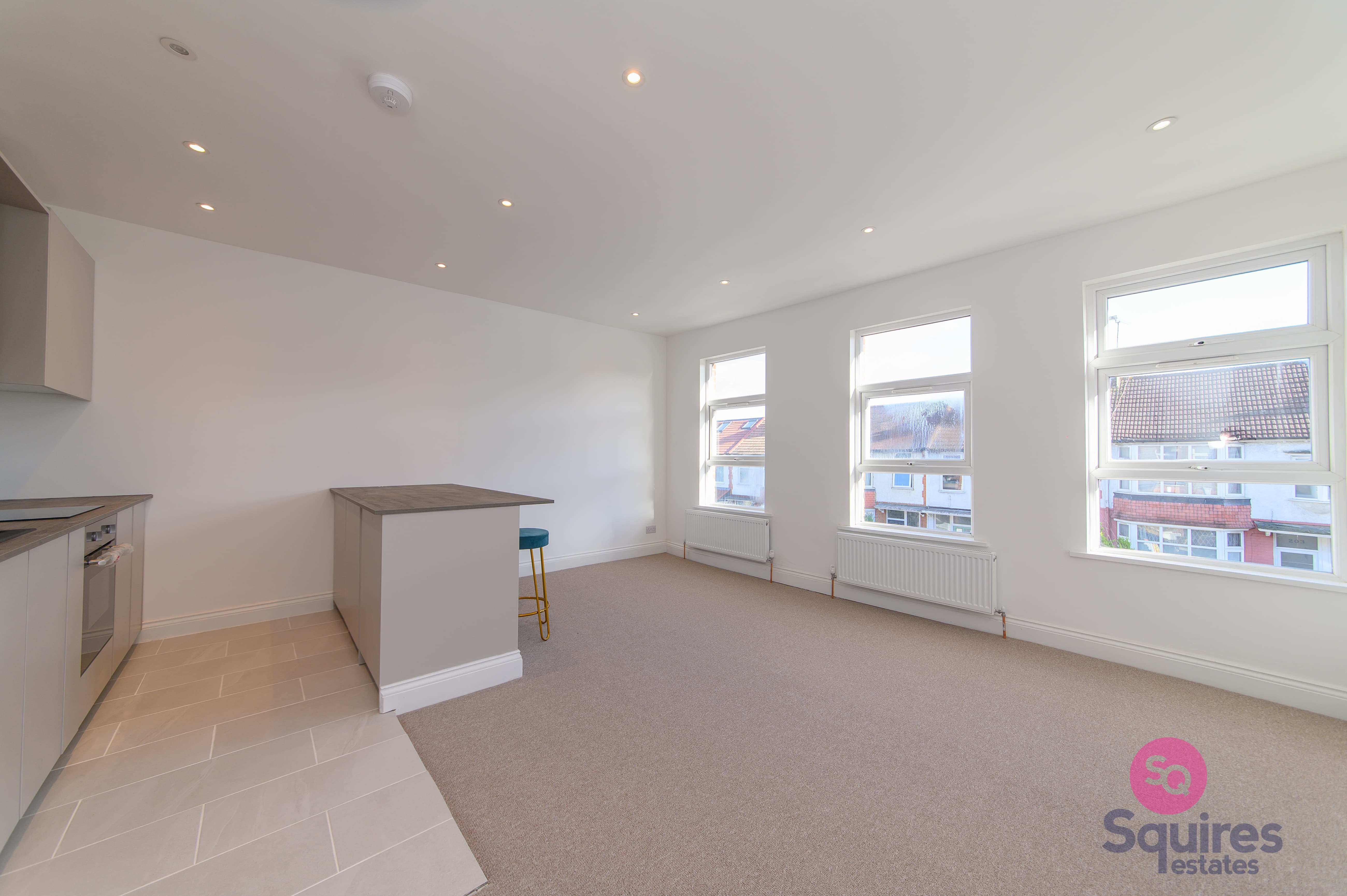 Squires Lane, London, N3