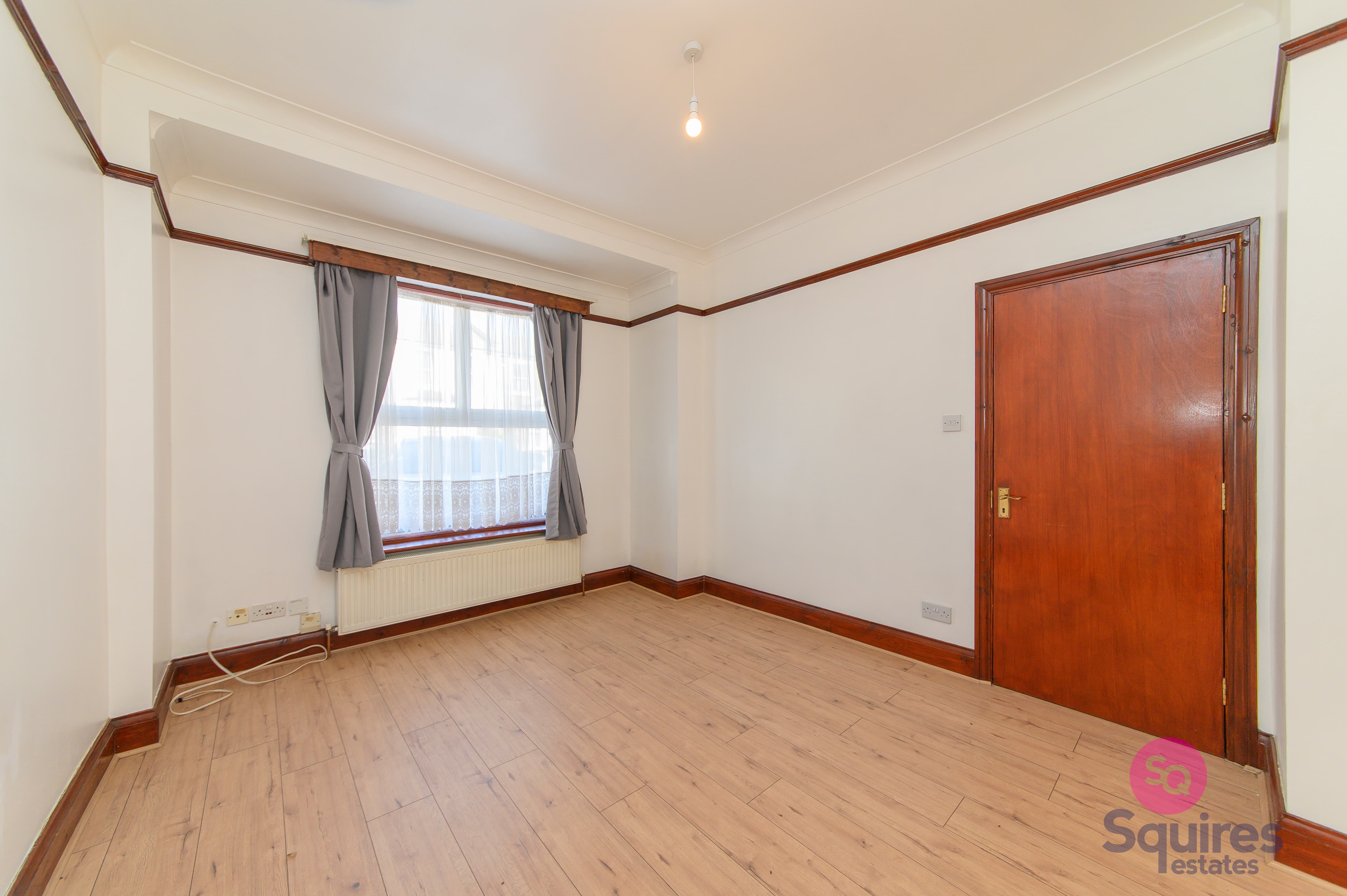 Long Lane, London, N3