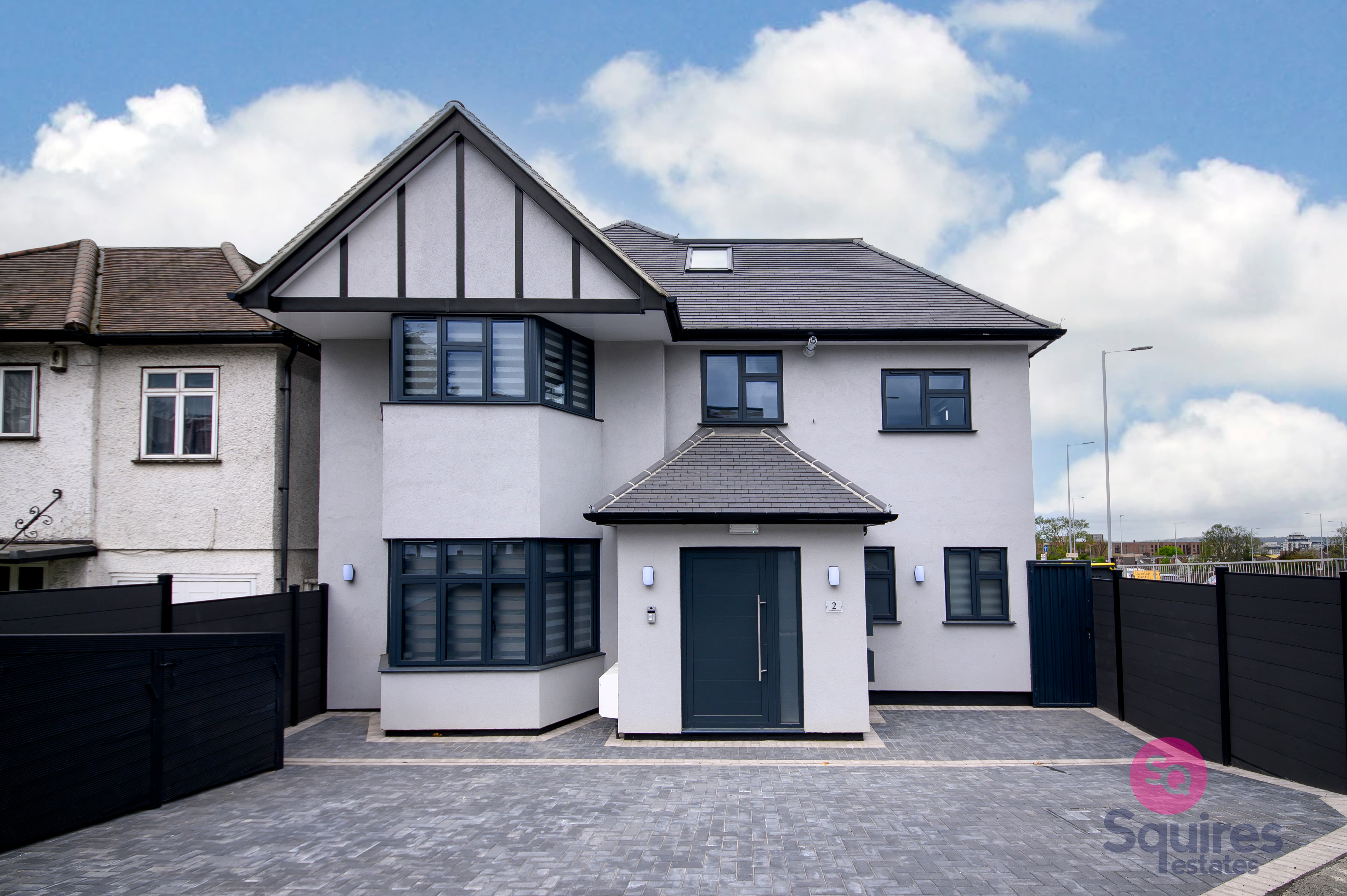 Colindeep Gardens, London, NW4