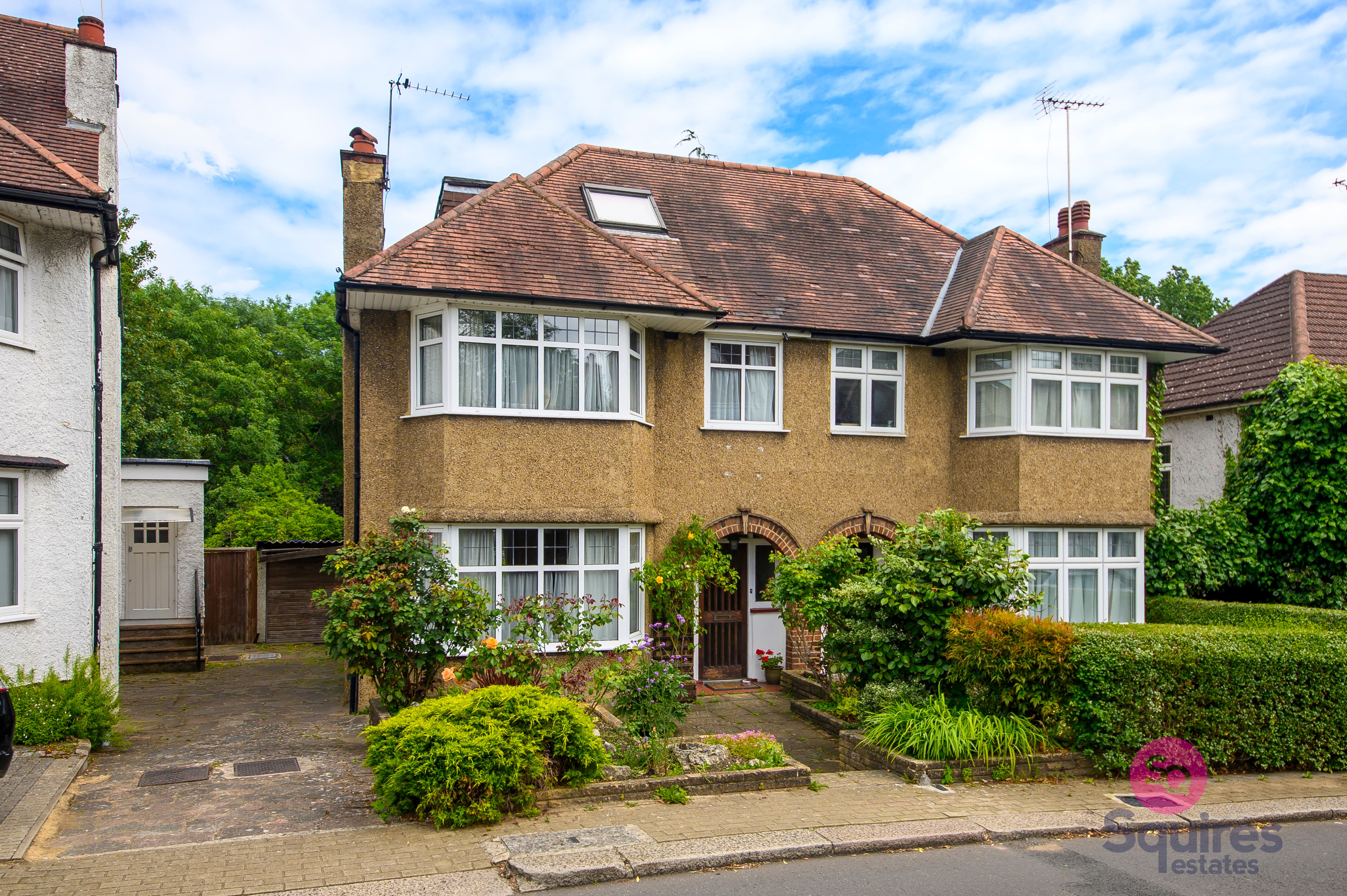 Holders Hill Gardens, London, NW4