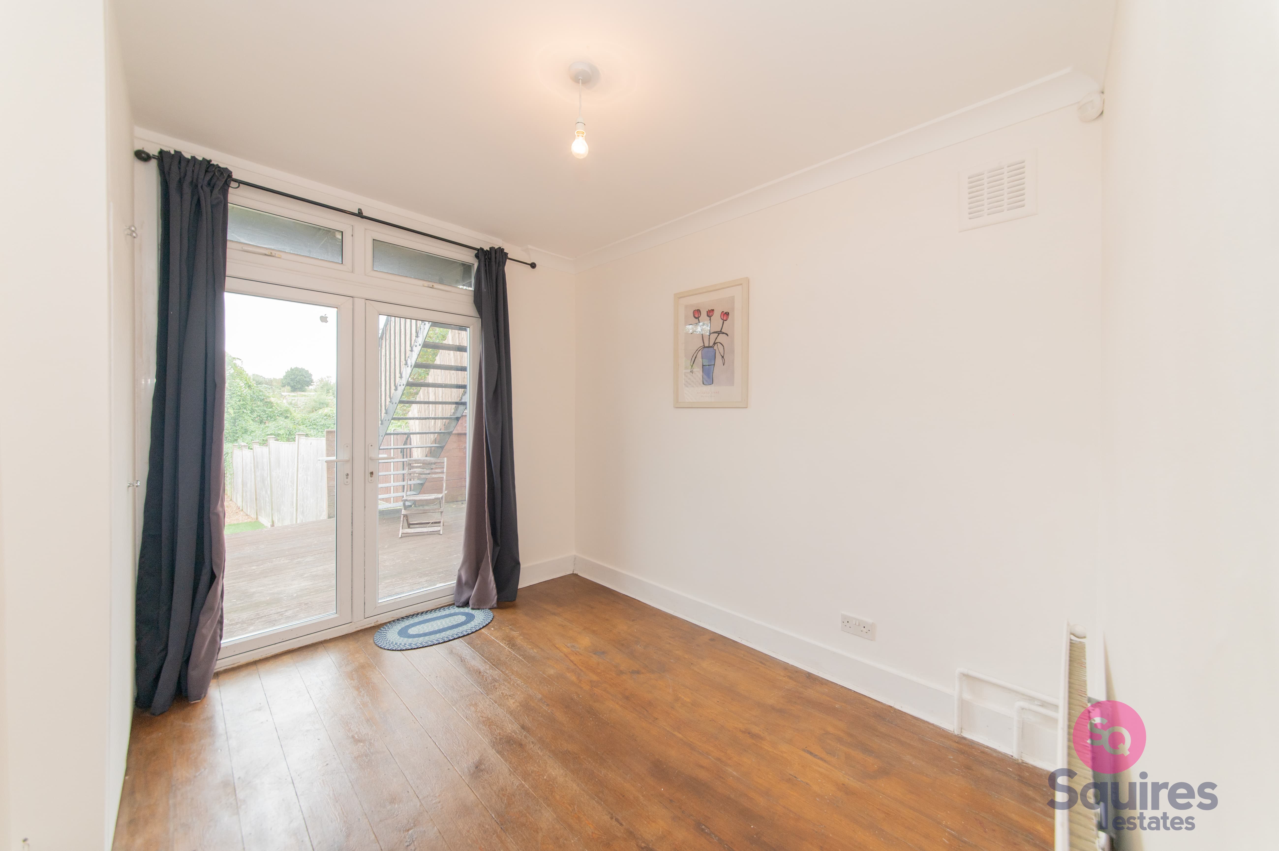 Squires Lane, London, N3