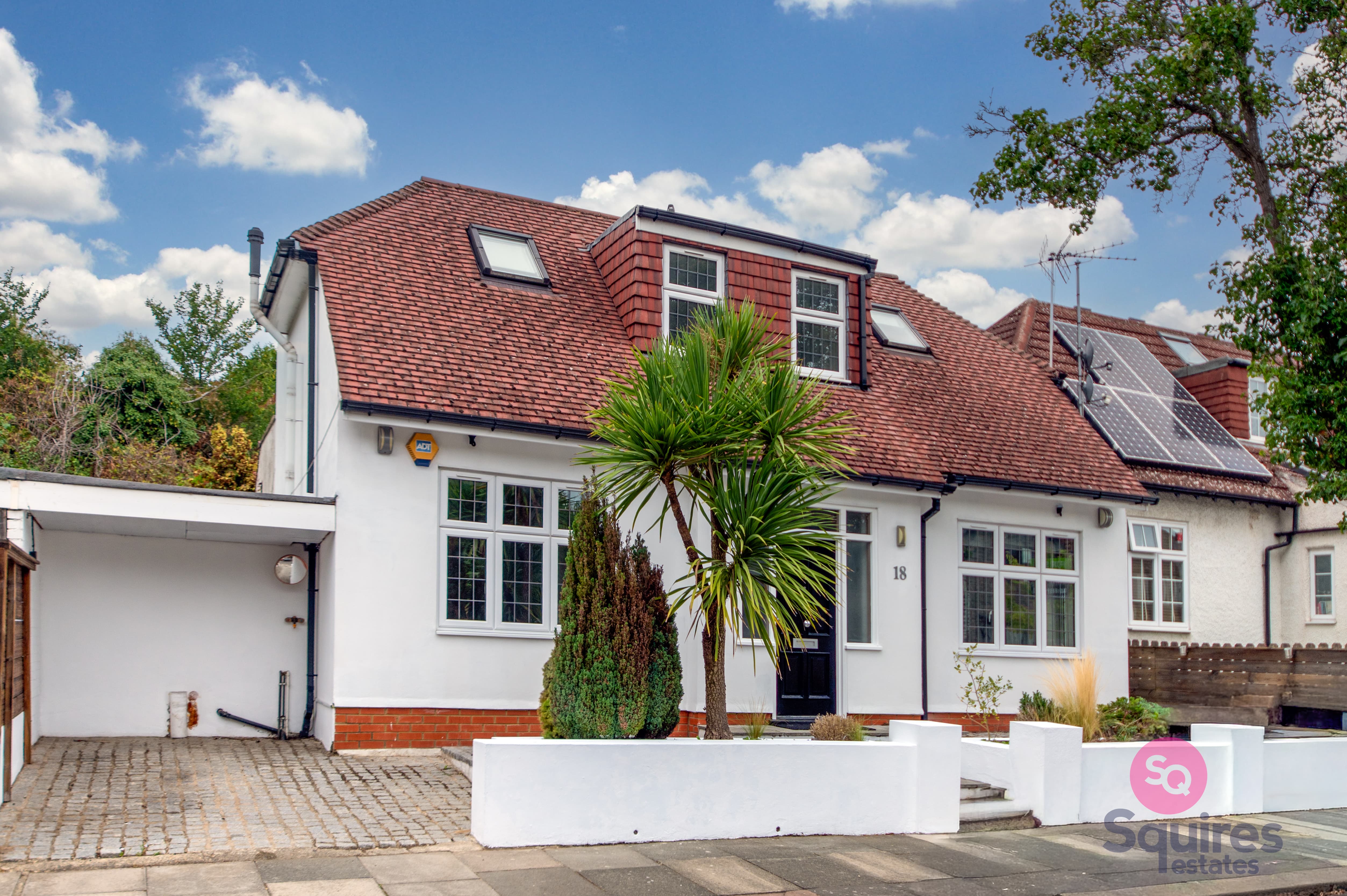 North Crescent, London, N3