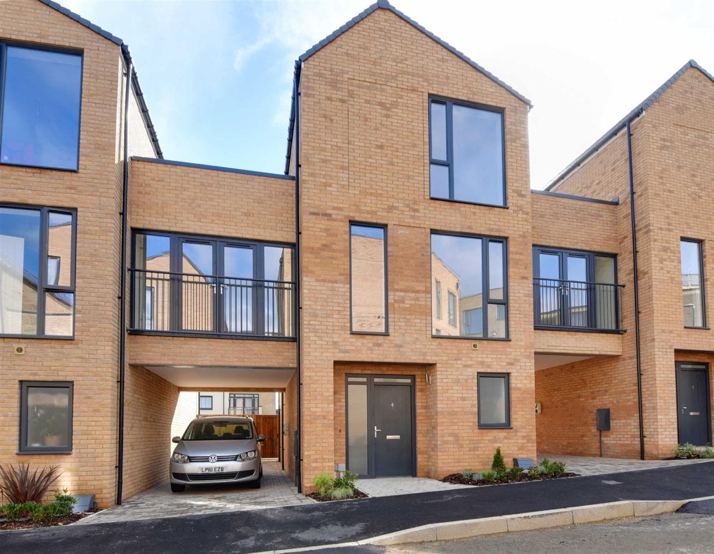 Peter Collinson Vale, Mill Hill, London, NW7 1RW