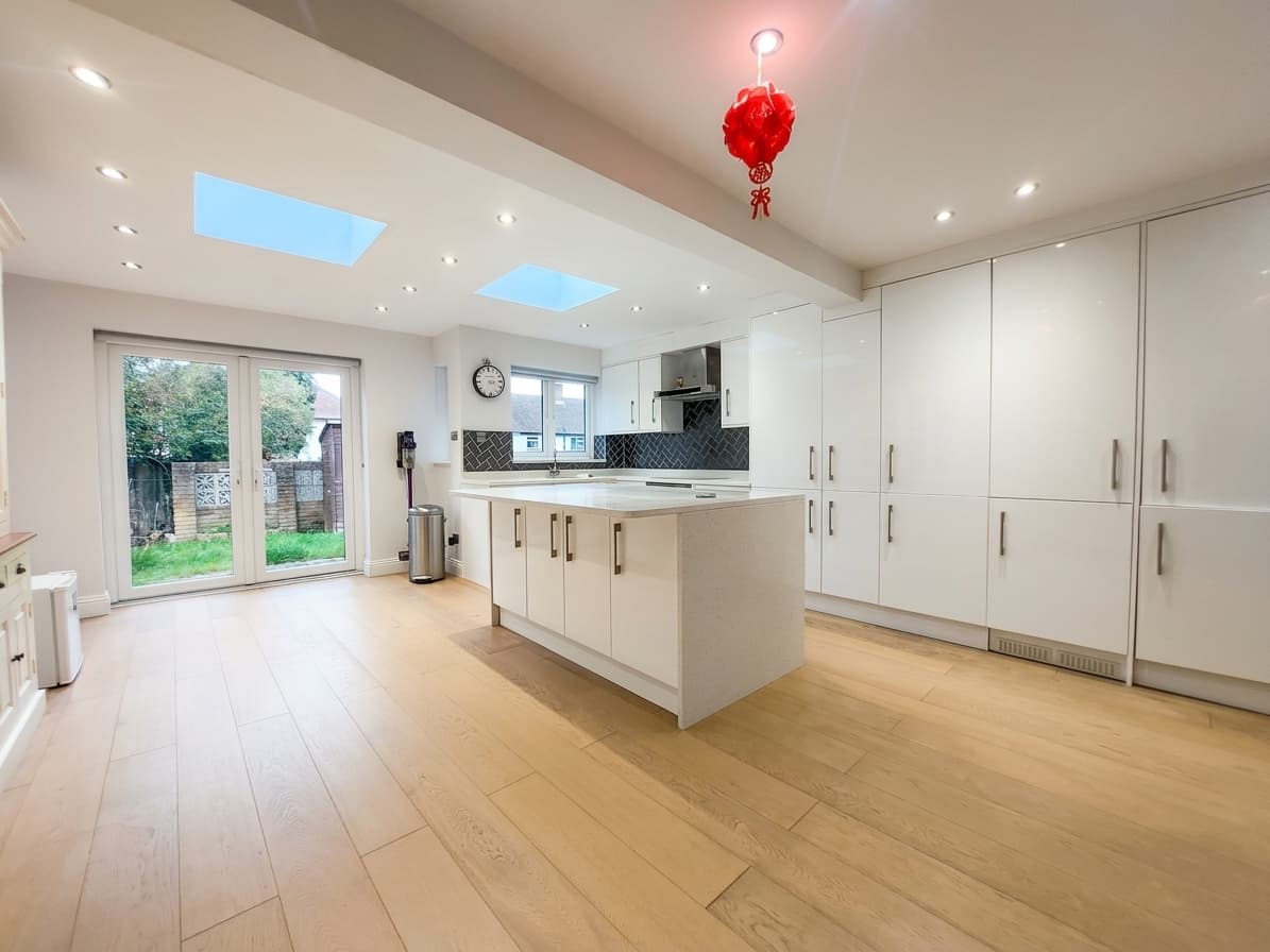 Moorlands Avenue, Mill Hill, London, NW7