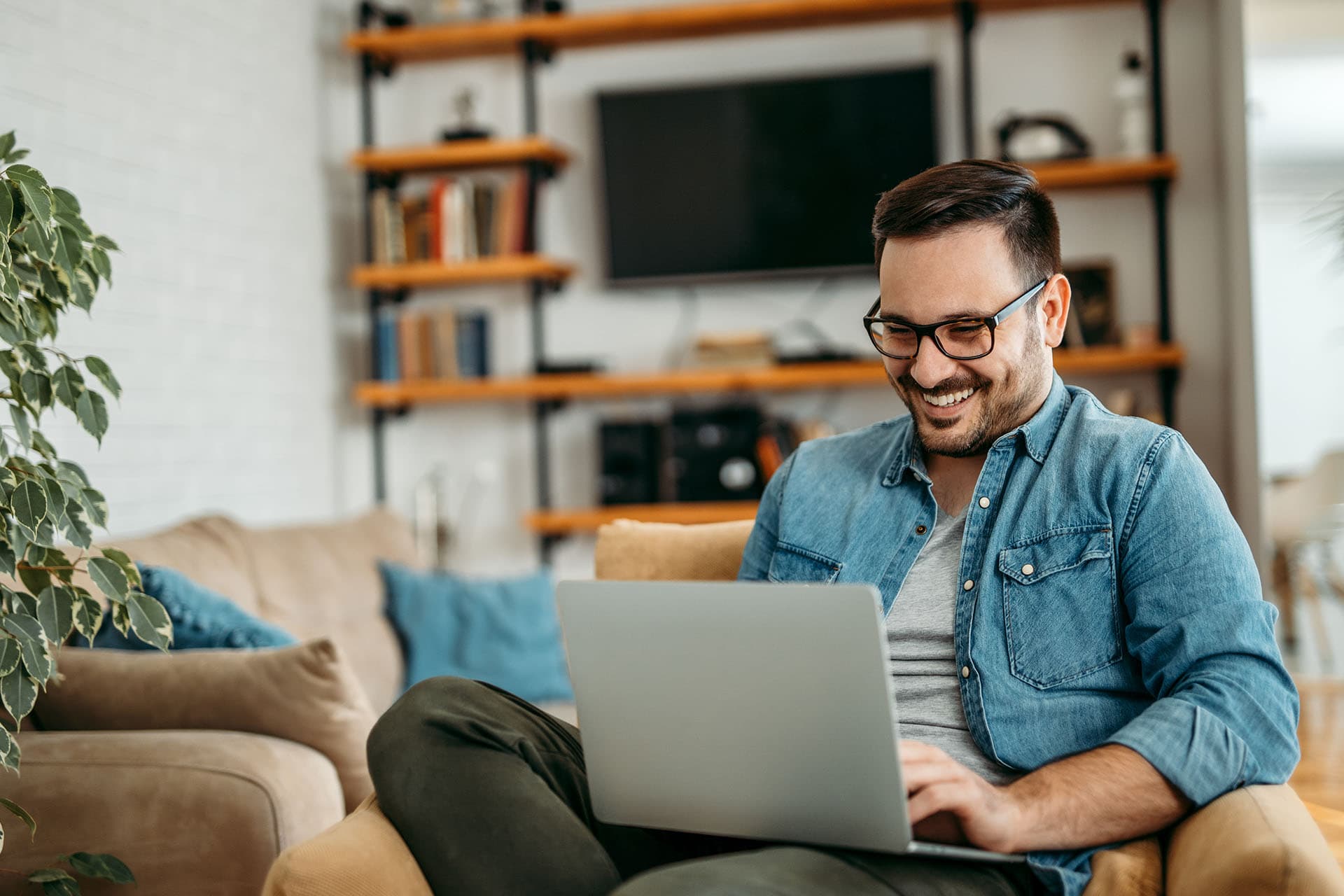 Property in Mill Hill Broadway