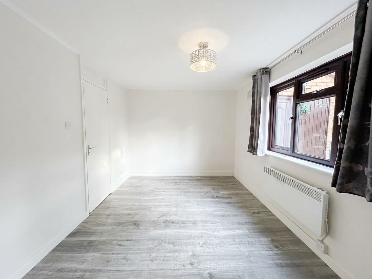 Booth Road, London, NW9