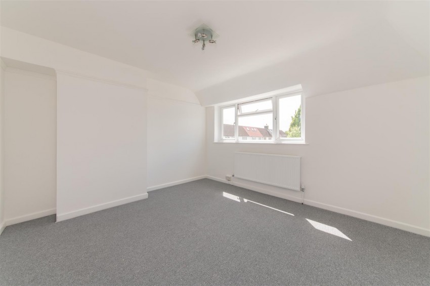 Images for Crescent Way, North Finchley EAID:squiresapi BID:1