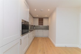 View Full Details for Inglis Way, London - EAID:squiresapi, BID:2