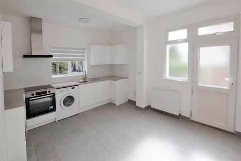 View Full Details for Station Road, Hendon, London - EAID:squiresapi, BID:3