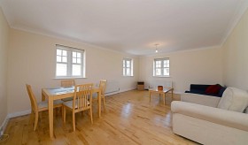 View Full Details for Woodberry Close, Mill Hill - EAID:squiresapi, BID:2