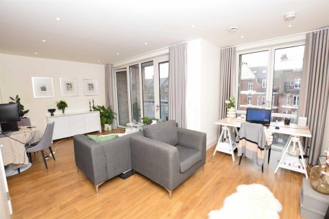 View Full Details for Finchley Road, Hampstead - EAID:squiresapi, BID:2