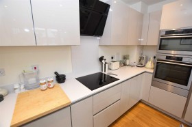 View Full Details for Finchley Road, Hampstead - EAID:squiresapi, BID:2