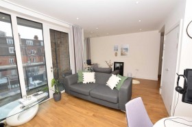 View Full Details for Finchley Road, Hampstead - EAID:squiresapi, BID:2